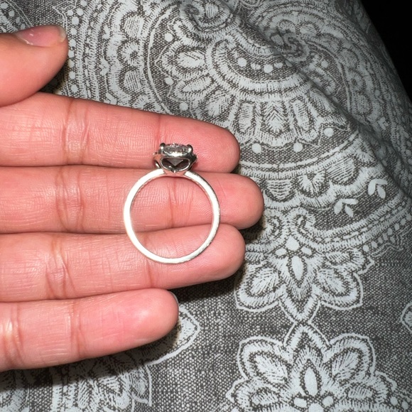 Pandora Ring - Picture 4 of 4